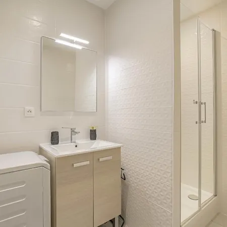 Caractere Et A Cordeliers Apartment *